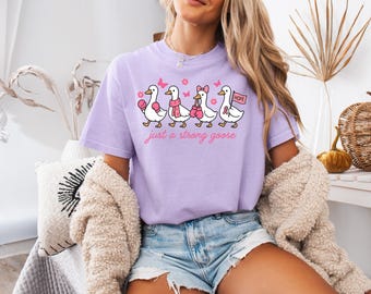 Breast Cncer Shirt, Just A Strong Goose T-Shirt, Goose Breast Cancer Tee, Cancer Awareness Shirt, Cancer Fighter Gift, Comfort Colors®