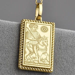Collier chevalier des pentacles en or 14 carats, pendentif Trionfi, amulette des arcanes, breloque tarot occulte, bijoux chevaliers des pentacles pour cartes de tarot