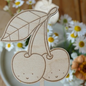 Decorative "Summer Fruits" Picks - Set of 4 Made of Wood | Fruit Picks for Cakes, Flowers, DIY & Summer Decorations | Strawberry, Cherry, Lemon, Melon