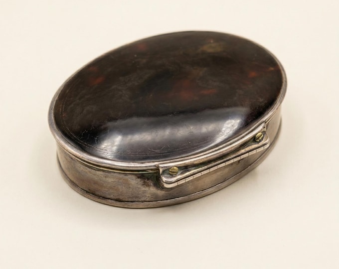 Antique Solid Silver Snuff Box with Flamed Amber Effect Inlays, 19th Century Oval Tobacco Box, Victorian Pocket Box, Luxury Antique Gift