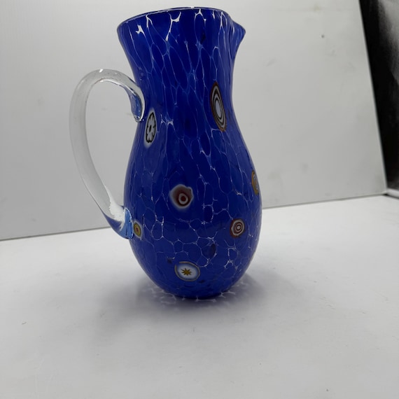 Murano Glass - Glass carafe blown on a rod and opened by hand.