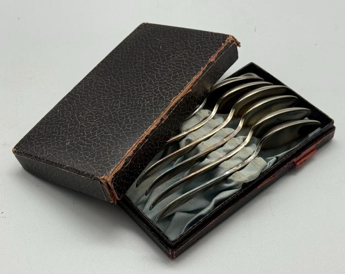 Art Nouveau dessert spoons