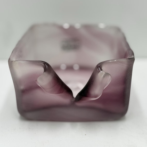 Murano glass centerpiece pocket emptier