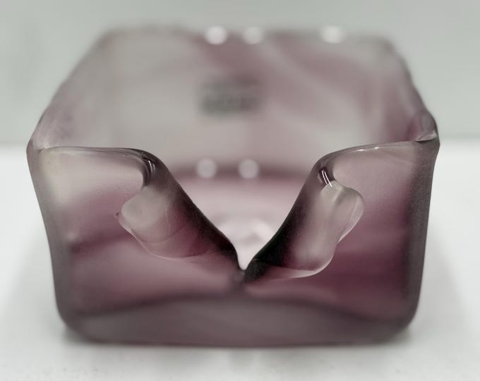 Murano glass centerpiece pocket emptier