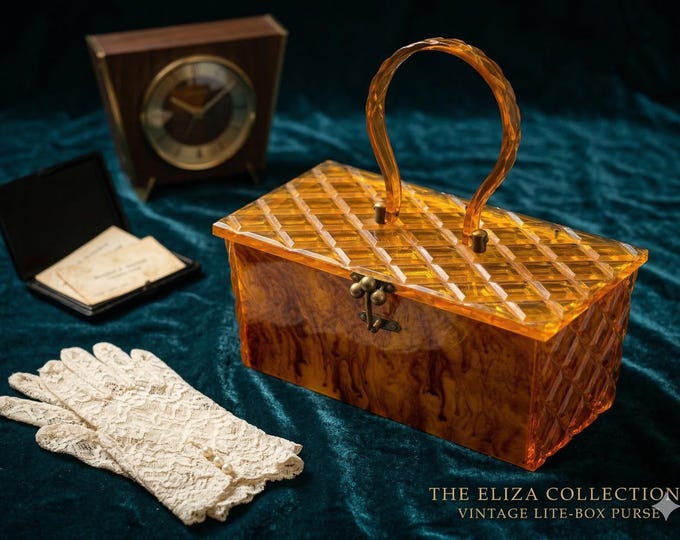 Vintage 1950s Amber Carved Lucite Box Purse | Mid-Century Modern Diamond Facet Handbag | Rare Collectible Lucite Art Bag - EU Shipping