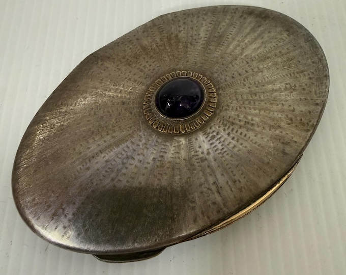 Antique silver powder compact from the mid-1900s