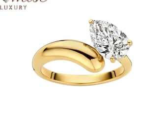 Pear Cut 3.50 Ct Lab-Grown Diamond Ring, Bypass Solitaire in 14K Yellow Gold, Modern Romantic Engagement Ring