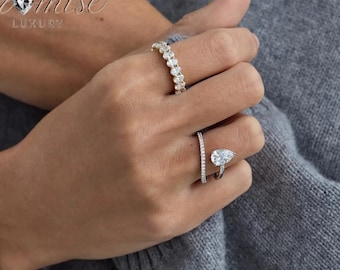 Pear Cut Lab Diamond 2.0 CT Solitaire in 14K Yellow Gold, Minimalist Engagement Ring, Ethical Luxury for Modern Brides