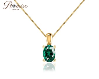 Luxury Gold Necklace with Stunning Green Oval Gemstone Pendant, Elegant & Timeless Jewelry for Women - Perfect Gift for Special Celebrations