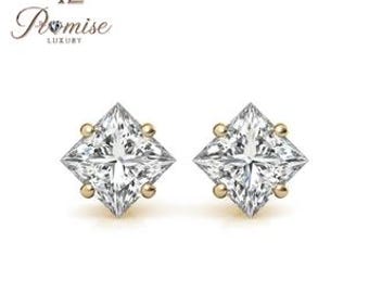 Princess-Cut Diamond Stud Earrings in 18K Yellow Gold – Modern Elegance with a Bold Diagonal Twist