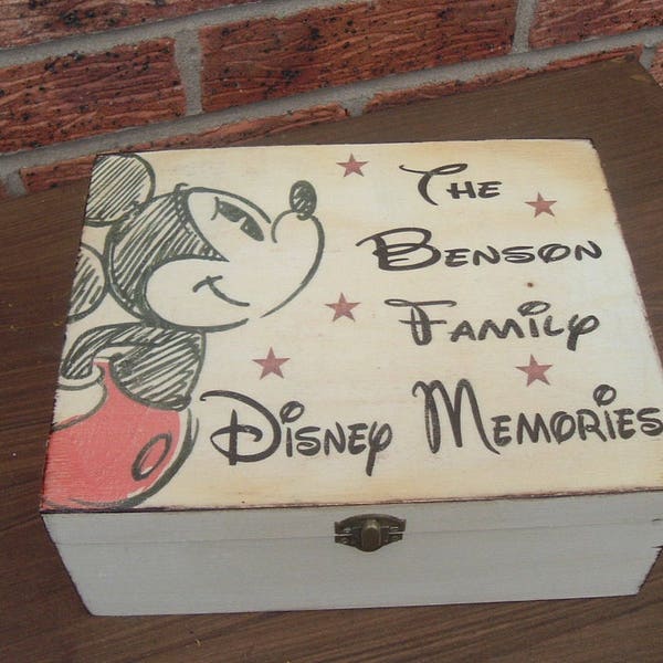 vintage Disney souvenir de Noël boîte en bois personnalisée boîte cadeau famille de Noël personnalisée