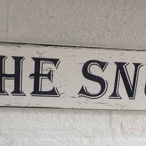 Rustic &#39;The Snug&#39; Wooden Sign: Shabby Chic Plaque