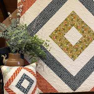 Public Square Quilt Pattern w/ BONUS Pillow - PDF Only