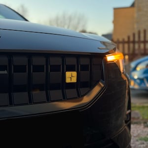 Polestar-stil emblemgrill, 3D-tryckt, specialtillverkad självhäftande flerfärgad