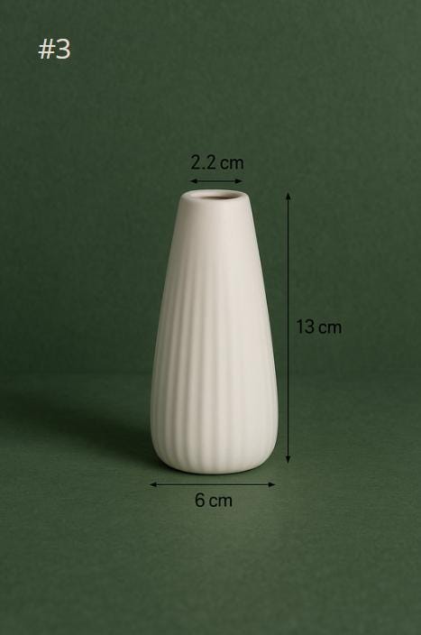 スカンジナビアのミニマリスト スタイルの装飾的な白いセラミック花瓶