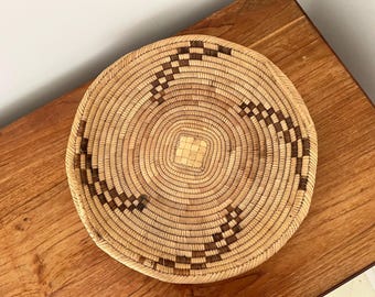 Vintage flat woven coiled basket | Use as tray, bowl or hang on wall