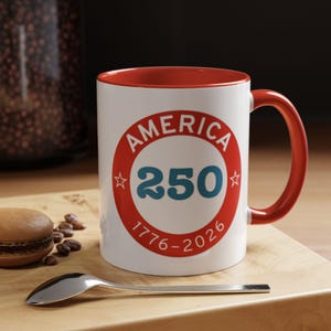 USA 250 Years Independence Mug, Patriotic Vintage Distressed Flag Coffee Mug, History Drinkware, 1776 2026 American Anniversary Gift, USA Pr