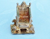 Items Similar To 1953 Queen Elizabeth Coronation Chair Charm