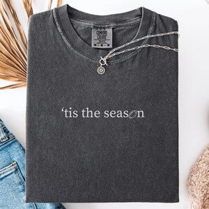 Tis The Season Football Shirt, Touchdown Season, Game Day Apparel, Mom Football Shirts, Football Tee, Football game day, Sports T-Shirt,