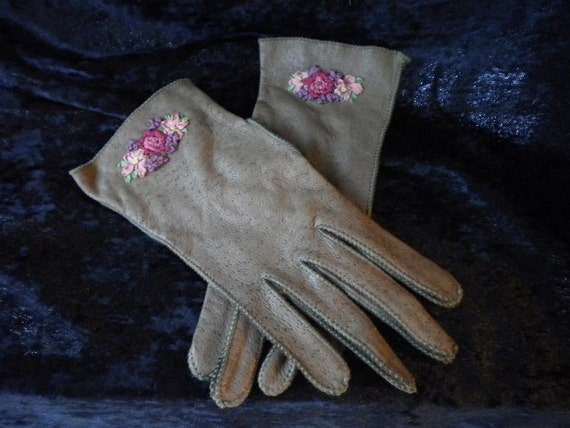 Taupe Leather Gloves with Fabulous Ribbonwork at … - image 1