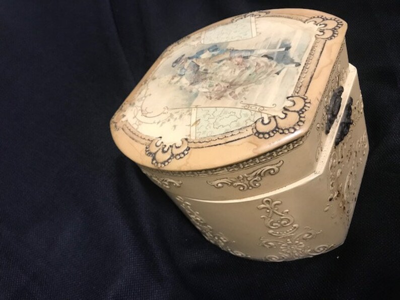 Collars & Cuffs Victorian Celluloid embossed hinged box Etsy