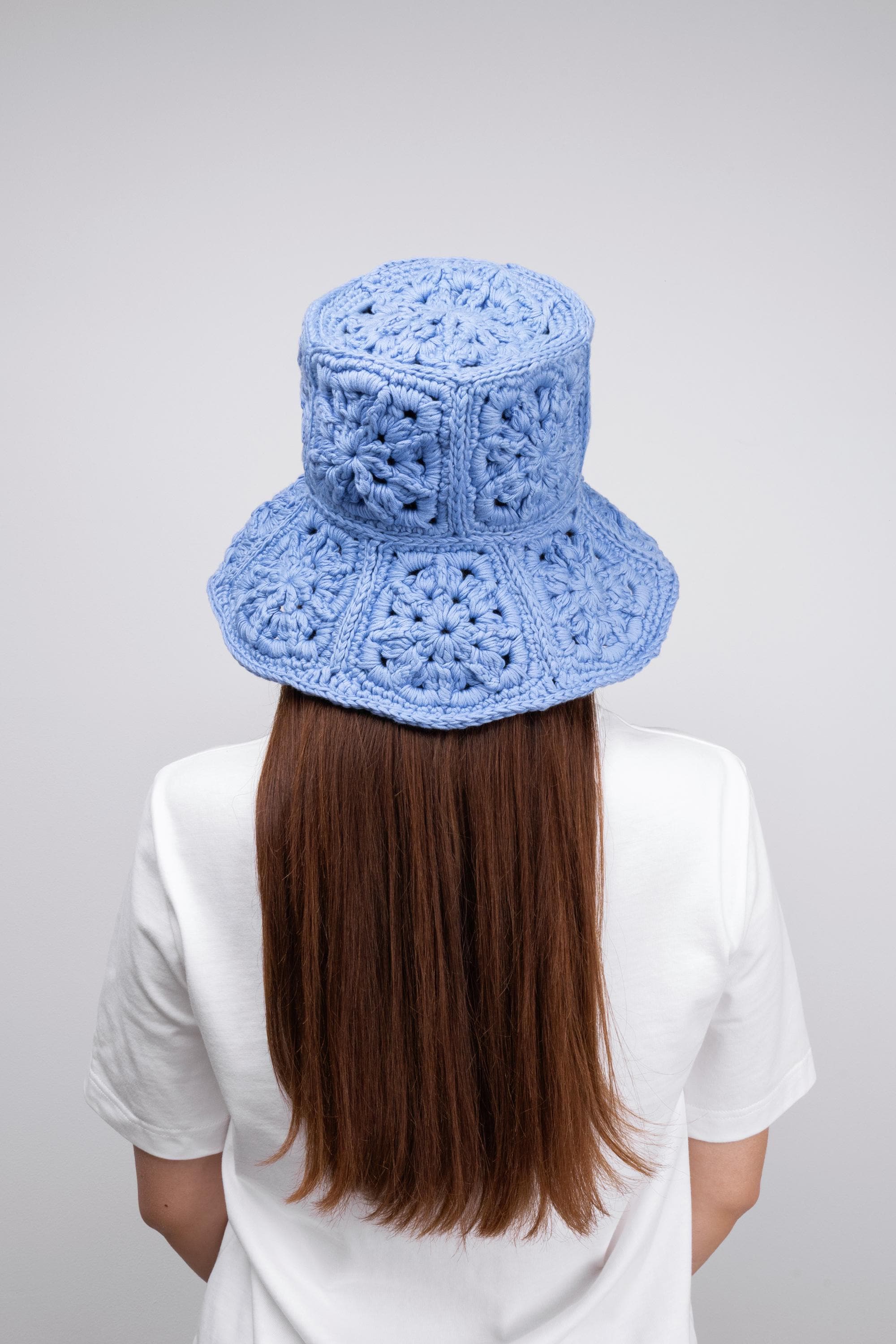 Granny Square Crochet Bucket Hat Pattern + Video Tutorial Summer Hat ...