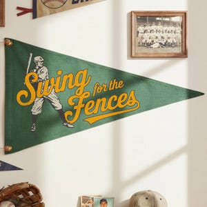 Letrero "Swing For The Fences" / Pancarta de béisbol vintage / Decoración inspiradora para habitación infantil / Lámina decorativa para aficionados al deporte / Regalo para jugador o entrenador
