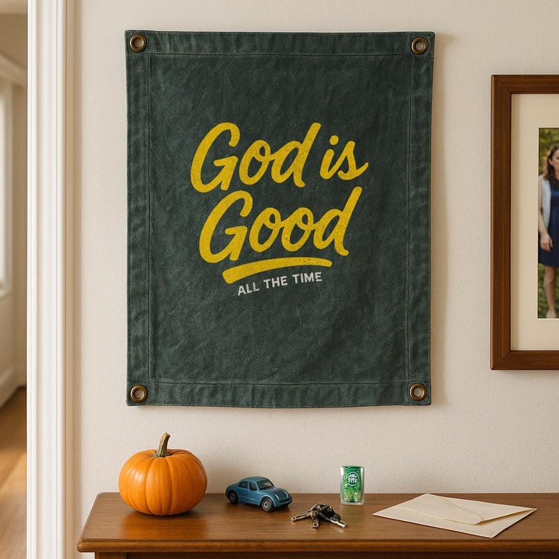 Gott ist gut Baumwollbanner | Christliche Wanddekoration Green/Yellow