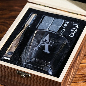 Personalized Whiskey Glass Set with Wooden Box, Whiskey Stone Set, Groomsmen Gift, Best Man Gift, Boyfriend Gift, Whiskey Gifts for Him Dad
