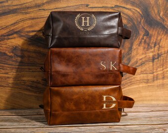 Beauty case da uomo in pelle personalizzato, regali per gli sposi, kit da toilette inciso, regalo di Natale per lui, beauty case da viaggio, accessorio in pelle
