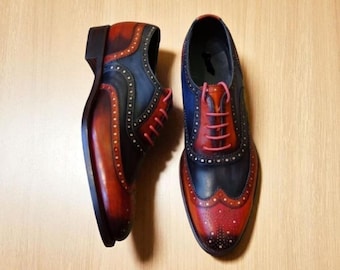 Handgemachte zweifarbige Oxford-Schuhe: Bordeauxrote & Blaue Leder Wingtip Brogue