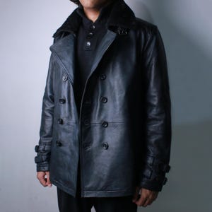 Chaqueta de cuero de Leon S. Kennedy para Resident Evil Requiem - Chaqueta de cosplay de Leon RE9 - Disfraz de cosplay de Leon Kennedy