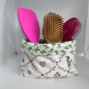 キルティングメイクアップオーガナイザーの型紙：リバーシブルファブリック収納ボックス（PDFダウンロード）ソーイングギフトパターン