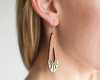 Pendientes de lágrima con forma de abanico / Joyería geométrica oblonga de madera MCM
