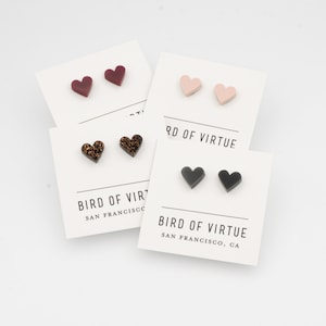 Pendientes De Tachuelas De Corazón, Pendientes De Tachuelas De Acrílico, Pendientes De Pernos, Pendientes De Postes, Pendientes Hechos A Mano, Regalo De San Valentín, Regalo de Galentine para Ella