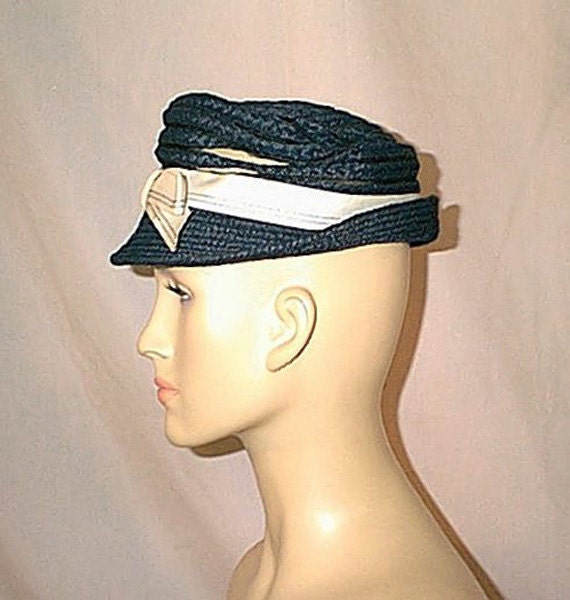 Vintage 1935 Navy Blue and Cream Soft Straw and H… - image 3