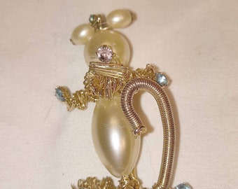 Vintage 1950s Faux Pearl Figural Mouse Brooch Gold Tone Wire Lavender and Pale Blue Rhinestones