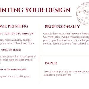 Puede incluir: Gr&aacute;fico granate y blanco con instrucciones para imprimir un dise&ntilde;o. El texto incluye "Printing Your Design", "Home Printing" y "Professionally". Tambi&eacute;n presenta un logotipo circular con el texto "Darcie's Doodles".