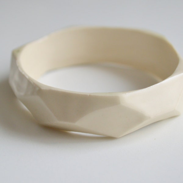 S T O N E : white faceted hand carved ceramic bangle