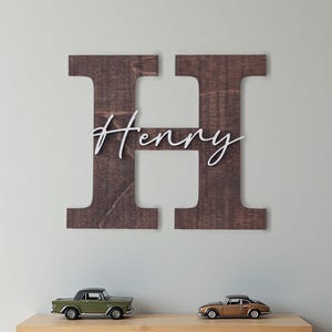Letrero de madera para pared, letrero con iniciales personalizado, letrero con nombre en mayúscula, letrero para puerta, letrero con nombre moderno
