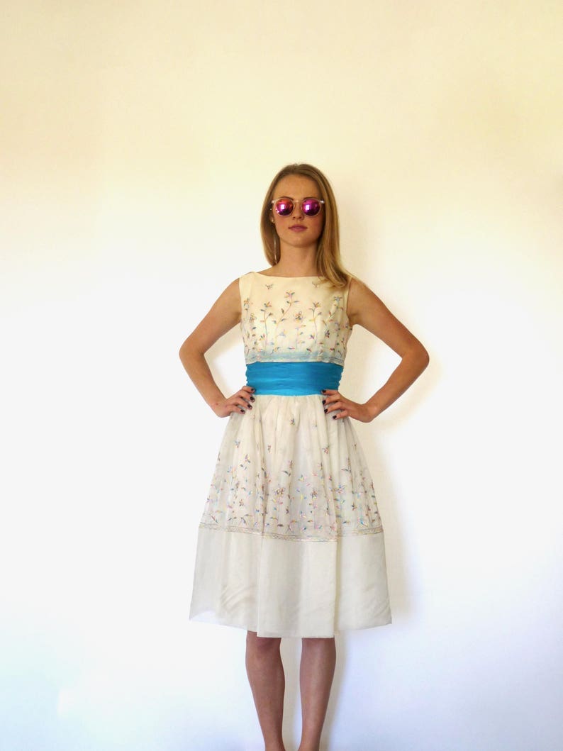 50s Rainbow Floral Embroidery Poofy Cummerbund Dress xxs xs Junior Jr Theme image 4