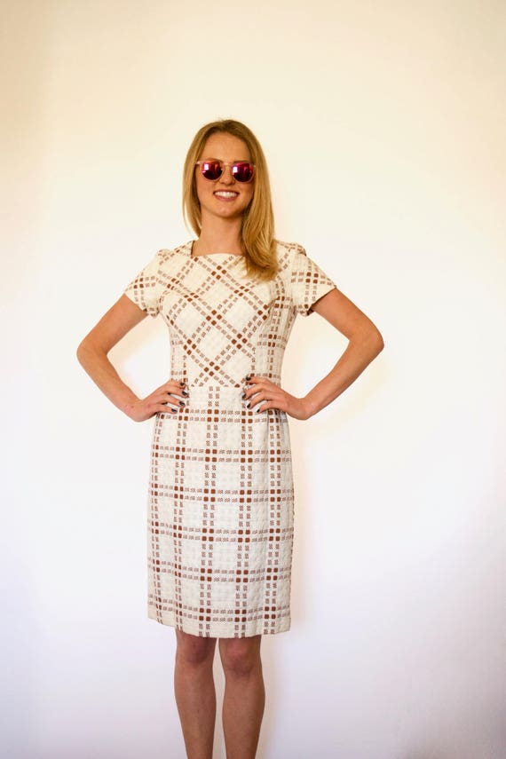 60s Edith Flagg Brown Cream Dotted Plaid Coat Dre… - image 9