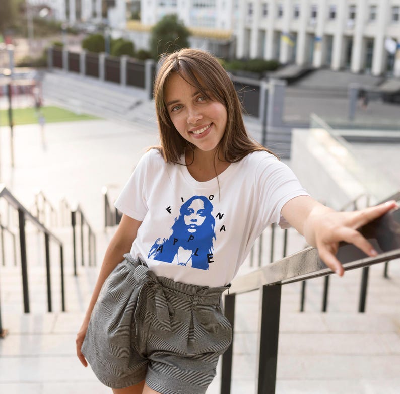 Fiona Apple Graphic Tee: Retro 90s Indie Music Band Shirt image 4