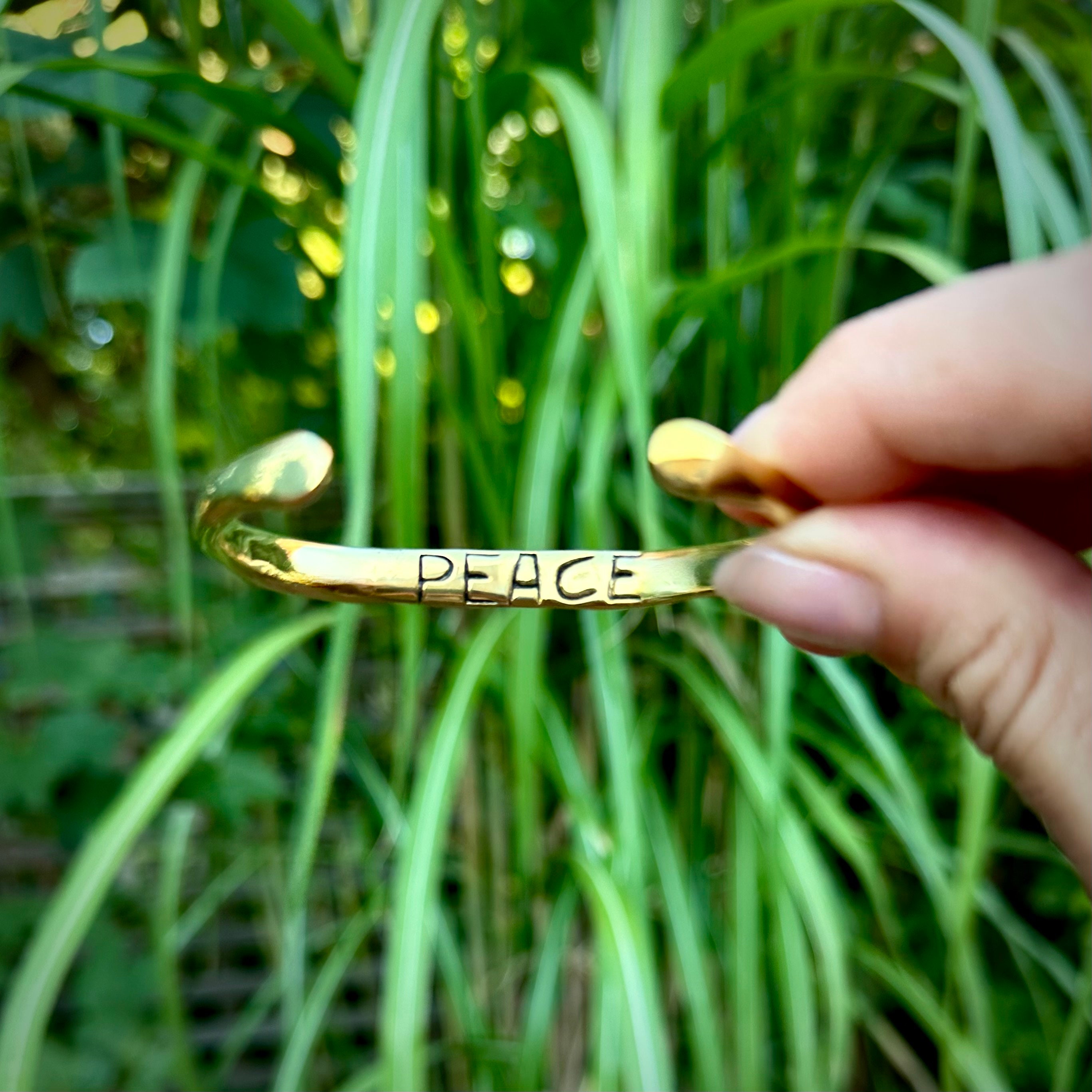 VALENCIA KEY PEACE✔️ Bracelet Gold Tone