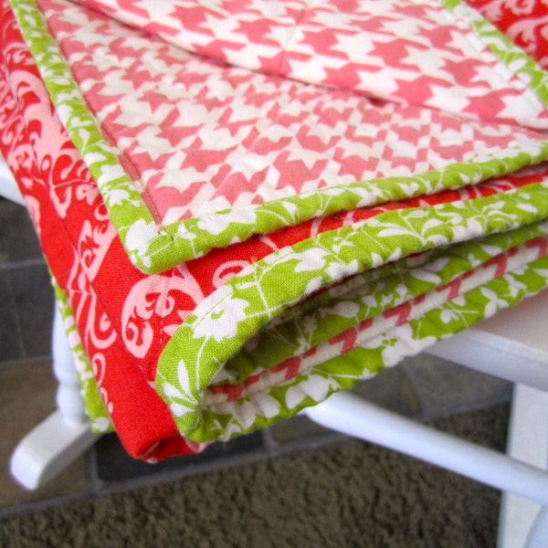 SALE- Crib Size Quilt- Damask and Houndstooth