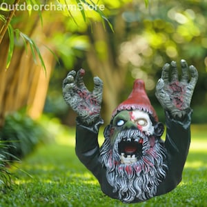 Halloween Zombie Gnome Statue–Creepy Resin Horror Dwarf Figurine for Garden, Gothic Cemetery Decor, Haunted Yard or Indoor Halloween Display