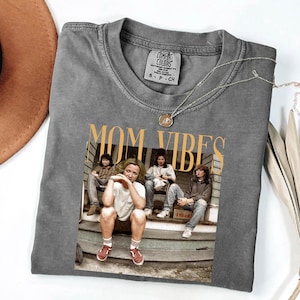 Retro Mom Vibes Comfort Colors Shirt: 90s Thug Life Sweatshirt