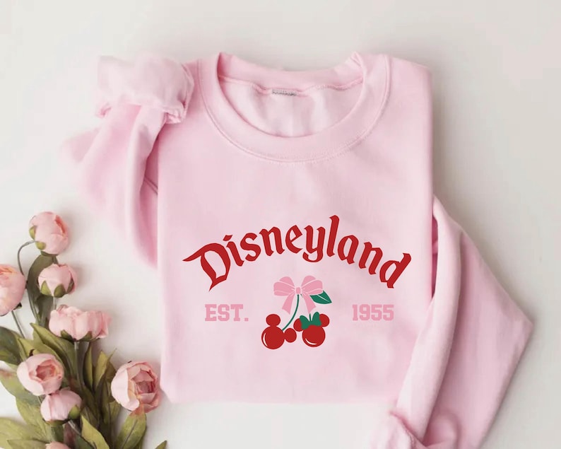 Sudadera con la cereza de Disneyland, camisa con lazo de Mickey y cereza de Disney, camiseta de viaje a Disneyland, suéter con la cereza de Disneyland imagen 1