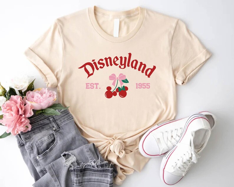 Sudadera con la cereza de Disneyland, camisa con lazo de Mickey y cereza de Disney, camiseta de viaje a Disneyland, suéter con la cereza de Disneyland imagen 2