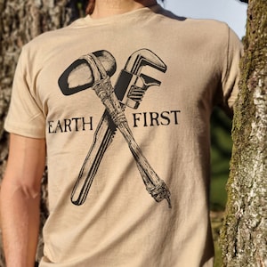 Camiseta Earth First ~ Ropa punk ambientalista y activista